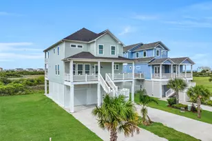 25943 Bay Breeze Dr, Galveston, TX 77554 - Photo 2