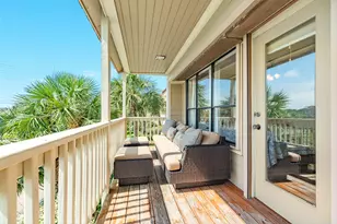 28 Dana Dr, Galveston, TX 77554 - Photo 10