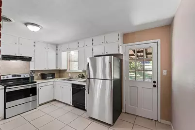 5720 Wharton Drive, Fort Worth, TX 76133 - Photo 16
