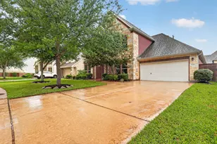 2608 Holbrook Springs Ln, League City, TX 77573 - Photo 2