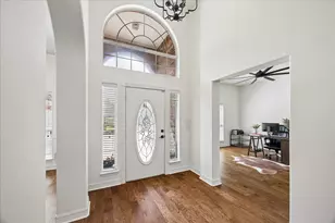 705 Fairway Oaks, Conroe, TX 77302 - Photo 8