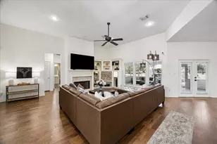 705 Fairway Oaks, Conroe, TX 77302 - Photo 20