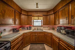 10411 Wern Rd, Galveston, TX 77554 - Photo 16