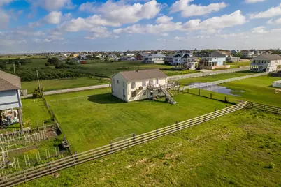 10411 Wern Road, Galveston, TX 77554 - Photo 2