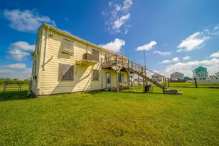 10411 Wern Rd, Galveston, TX 77554 - Photo 24