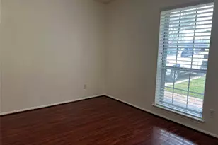 8831 Hendon Ln, Houston, TX 77036 - Photo 12
