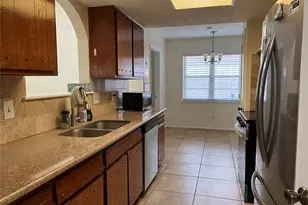 8831 Hendon Ln, Houston, TX 77036 - Photo 4