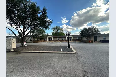507 Houston Street #4, Rosenberg, TX 77471 - Photo 2