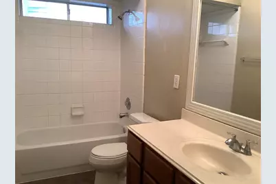 1423 Hunter Green Lane, Fresno, TX 77545 - Photo 12