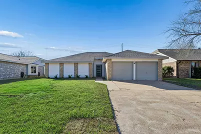 1419 Fieldstone Drive, Missouri City, TX 77489 - Photo 2