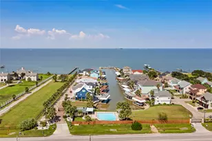 112 Starboard Dr, Dickinson, TX 77539 - Photo 40