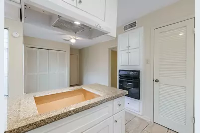 514 Shady Dale Drive, Stafford, TX 77477 - Photo 16