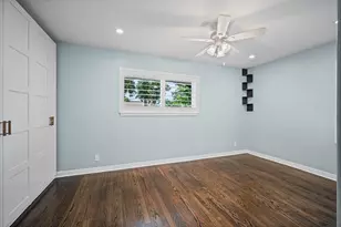 4717 Chrystell Ln, Houston, TX 77092 - Photo 18