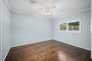 4717 Chrystell Ln, Houston, TX 77092 - Photo 28