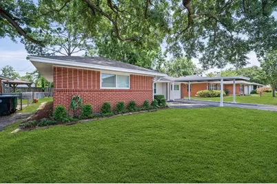 4717 Chrystell Lane, Houston, TX 77092 - Photo 4