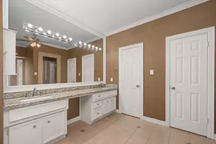 4802 Yorkshire St, Sugar Land, TX 77479 - Photo 26