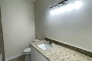 640 Wilcrest Dr, Houston, TX 77042 - Photo 36