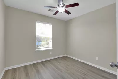 12302 Wavecrest Road, Texas City, TX 77568 - Photo 6