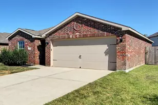 12302 Wavecrest Rd, Texas City, TX 77568 - Photo 1
