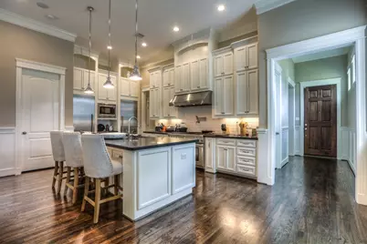 922 Alexander Street, Houston, TX 77008 - Photo 6