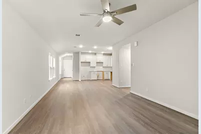 4519 Pinehurst Trace Drive, Pinehurst, TX 77362 - Photo 16
