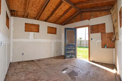 804 W Main Street, Baytown, TX 77520 - Photo 14