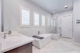 1323 Hunters Meadow Ln, Houston, TX 77055 - Photo 24