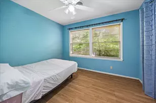4029 Woodcraft St, Houston, TX 77025 - Photo 8