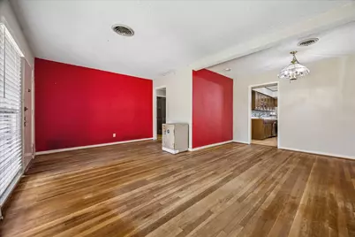 4029 Woodcraft Street, Houston, TX 77025 - Photo 12