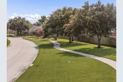 6200 Glenn Hills Lane, League City, TX 77573 - Photo 36