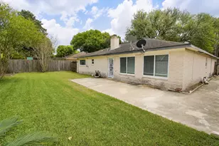 9422 Claridge Dr, Houston, TX 77031 - Photo 14