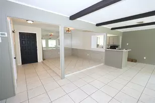 9422 Claridge Dr, Houston, TX 77031 - Photo 2