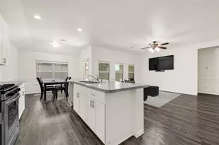 3022 Sandpiper Dr, Texas City, TX 77590 - Photo 6
