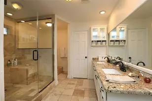 6235 Rolling Water Dr, Houston, TX 77069 - Photo 4