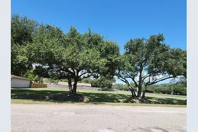 1000 Delmar, La Marque, TX 77591 - Photo 2