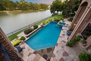 7 Paradise Point Dr, Sugar Land, TX 77478 - Photo 28