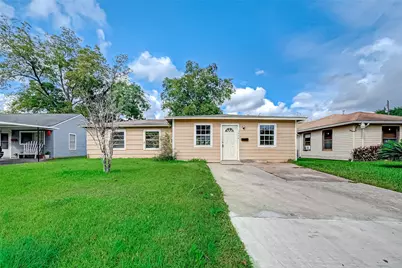 7946 Jutland Road, Houston, TX 77033 - Photo 1