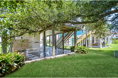 13823 Mutiny Lane, Galveston, TX 77554 - Photo 40