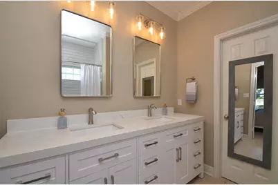 13823 Mutiny Lane, Galveston, TX 77554 - Photo 20