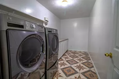 10819 Belle Haven Drive, Houston, TX 77065 - Photo 8