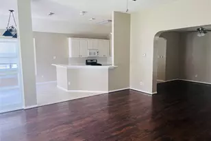 4722 Silverlake Dr, Sugar Land, TX 77479 - Photo 10