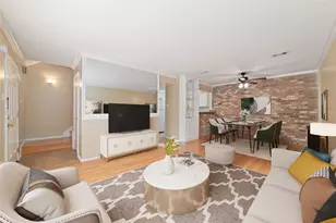 889 Wax Myrtle Ln, Houston, TX 77079 - Photo 8