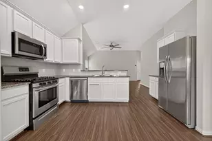 4827 Marigold Breeze Dr, Spring, TX 77386 - Photo 8