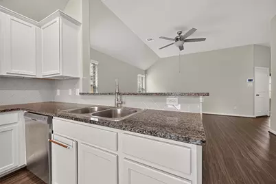 4827 Marigold Breeze Drive, Spring, TX 77386 - Photo 6