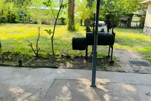 10313 E Blades St, Houston, TX 77016 - Photo 18