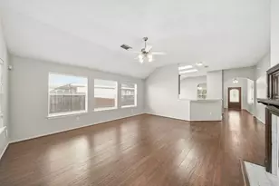 11811 Misty Peak Ln, Humble, TX 77346 - Photo 18