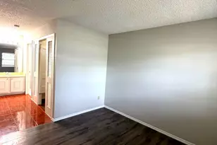5817 W Tidwell Rd, Houston, TX 77092 - Photo 22