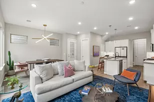 5211 Amber Sunrise Dr, Houston, TX 77018 - Photo 2