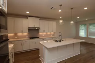 20906 Holm Oak Wy, Tomball, TX 77447 - Photo 4