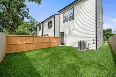 7117 Goforth Street, Houston, TX 77021 - Photo 34